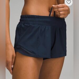 Lulu Hotty-Hot 2.5 inch shorts